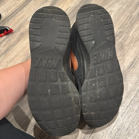 Nike Black and Copper Athletic Shoes - Picture 4 of 8